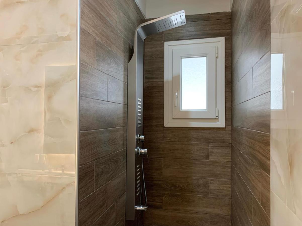 Apartament Oasis Luxury Detached House In With Hydromassage